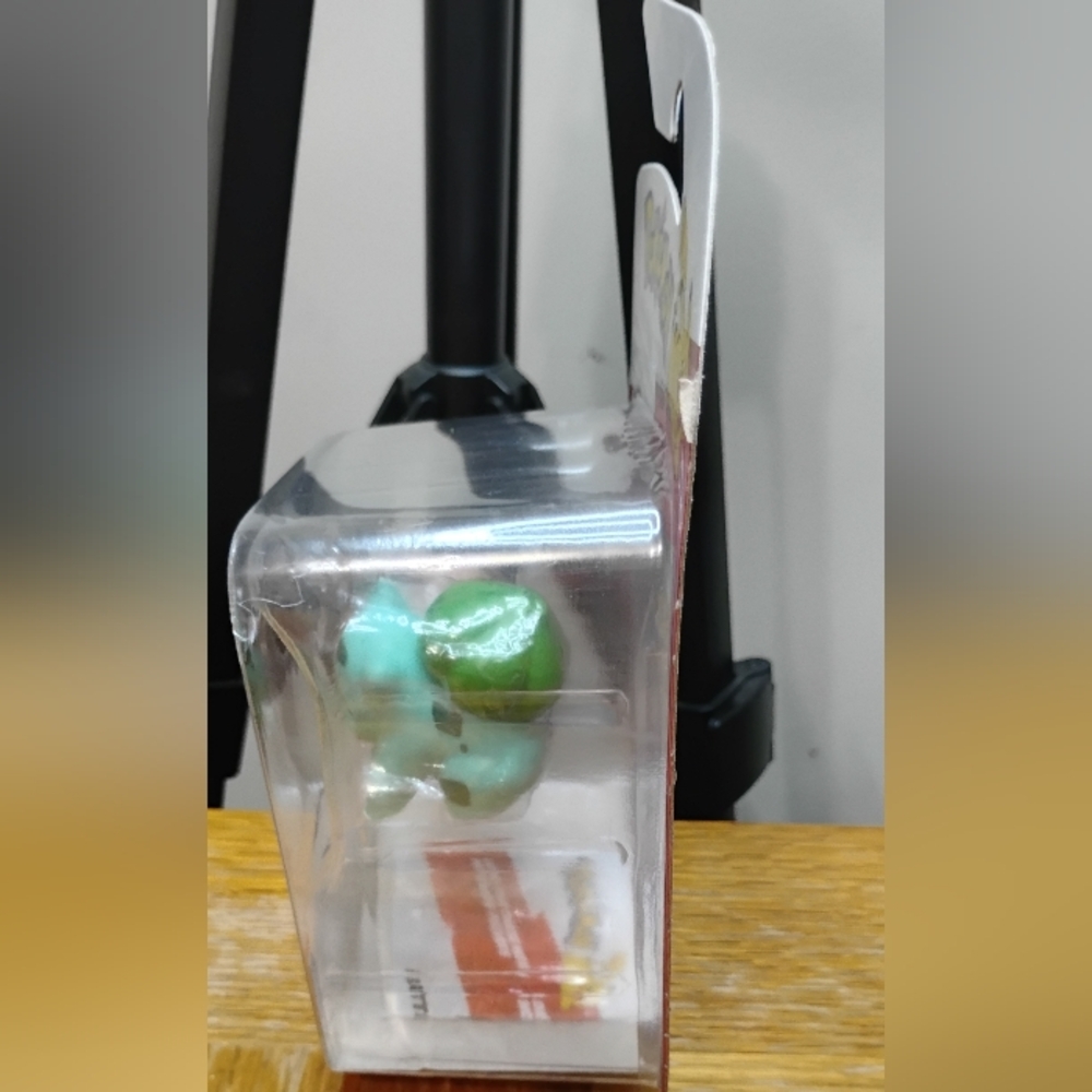 Pokémon  DIGLETT AND Bulbasaur  Battle Figure 2 Pack - Picture 2 of 5